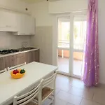 Getaway One Bedroom Flat With Ac