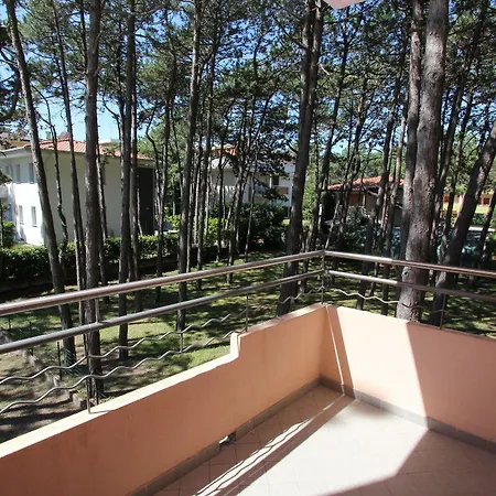 Getaway One Bedroom Flat With Ac Apartmán