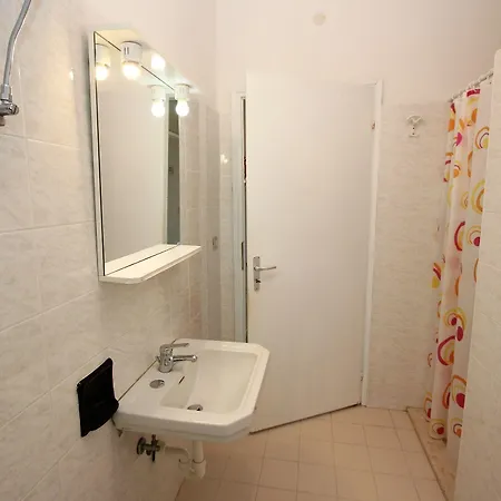 Getaway One Bedroom Flat With Ac *